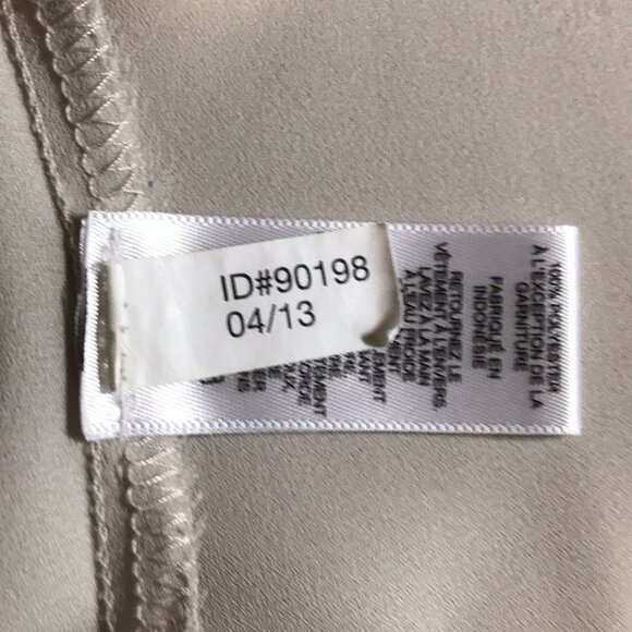 Express 'The Portofino Shirt' Studded Collar Sleeveless Blouse - Picture 12 of 13